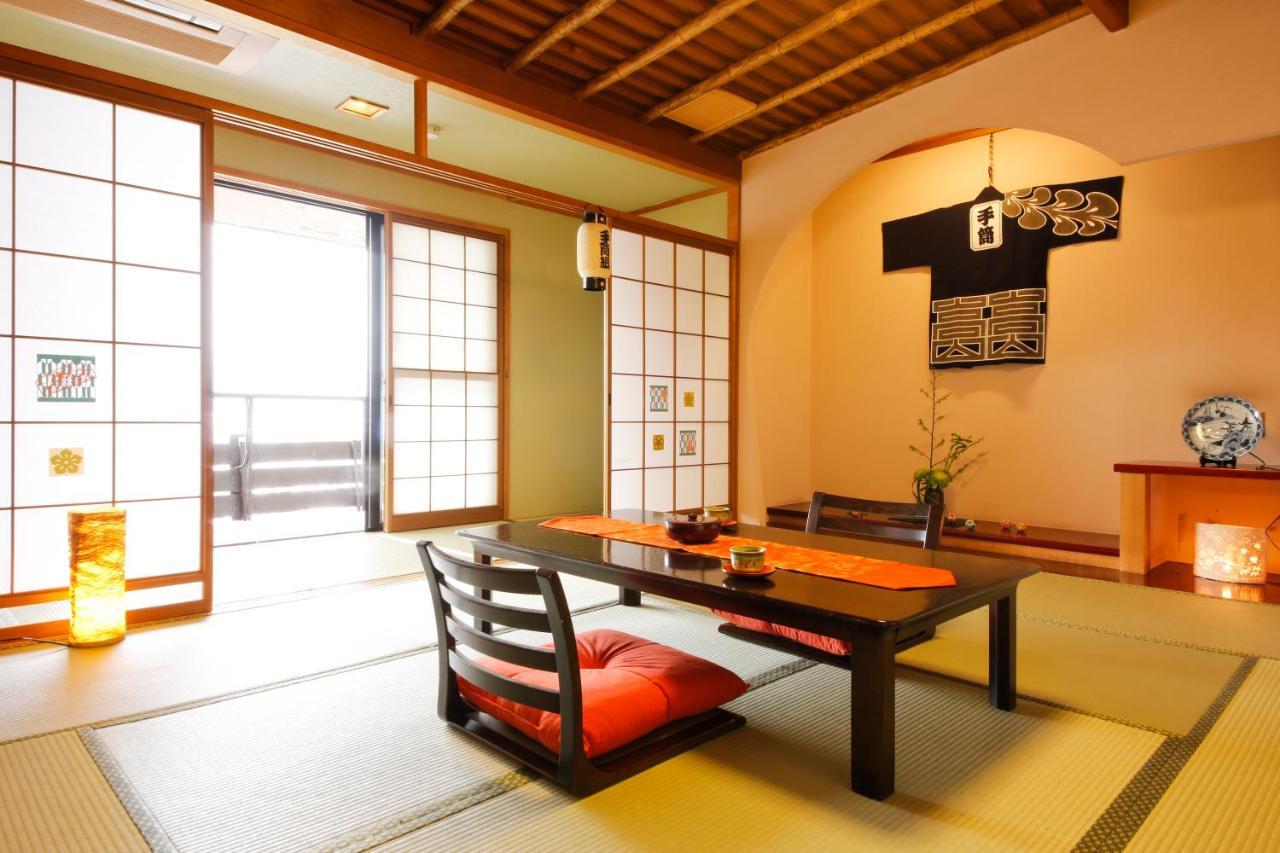 Takayama Kanko Hotel Exteriör bild